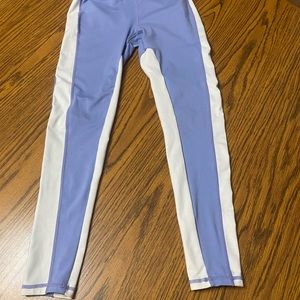Blue and White Athletic Leggings with High Waist and Full-Length Design